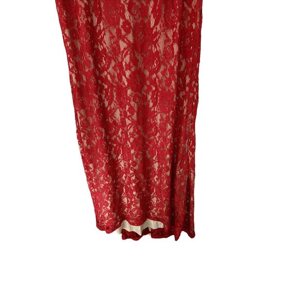 AIDAN MATTOX Red lace Plunging V-Neck open back Gown Size 6 - Picture 11 of 16